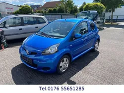 Blau Gebraucht 2009 Toyota Aygo Kleinwagen | 2.199 € (Guter Preis)