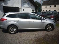 Silber Gebraucht 2018 Ford Focus Titanium Limousine | 8.999 € (Superpreis)