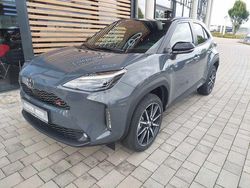 Grau Gebraucht 2025 Toyota Yaris Cross Plus SUV | 34.910 € (Etwas zu teuer)
