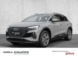 Grau Gebraucht 2022 Audi Q4 e-tron Ambiente SUV | 28.880 € (Fairer Preis)