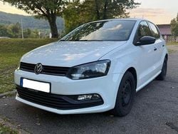 Weiß Gebraucht 2017 VW Polo Trendline Kleinwagen | 7.200 € (Guter Preis)