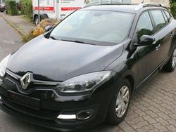 Schwarz Gebraucht 2015 Renault Mégane III LIMITED Limousine | 4.699 € (Etwas zu teuer)