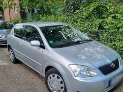 Silber Gebraucht 2003 Toyota Corolla Kleinwagen | 1.800 € (Fairer Preis)