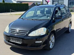 Schwarz Gebraucht 2005 Toyota Avensis Verso Executive Van / Kleinbus | 4.250 €
