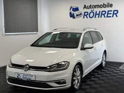 Weiß pure white Gebraucht 2018 VW Golf VII Highline Kombi | 15.500 € (Fairer Preis)
