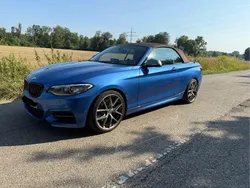 Blau Gebraucht 2016 BMW M235 Performance Cabrio | 31.700 € (Etwas zu teuer)