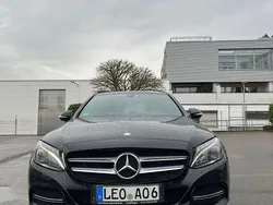 Schwarz unilack Gebraucht 2015 Mercedes C400 Edition 1 Limousine | 19.600 € (Fairer Preis)