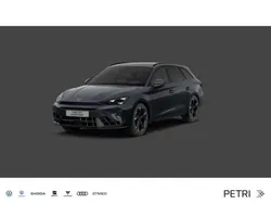Magnetic grau metallic Neu 2025 Cupra Leon Kombi | 42.790 € (Teuer)