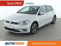 Weiß Gebraucht 2018 VW Golf VII Sound Limousine | 13.250 € (Fairer Preis)