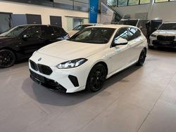 Weiß Gebraucht 2024 BMW 120 M Sport Kleinwagen | 32.900 € (Guter Preis)