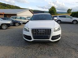 Weiß Gebraucht 2008 Audi Q5 Ambiente SUV | 8.999 € (Fairer Preis)