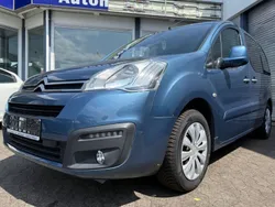 Blau Gebraucht 2015 Citroën Berlingo SELECTION Van / Kleinbus | 8.999 € (Fairer Preis)