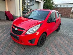 Rot Gebraucht 2012 Chevrolet Spark Kleinwagen | 2.990 € (Fairer Preis)