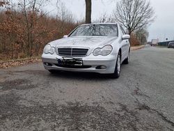Silber Gebraucht 2002 Mercedes C200 Classic Limousine | 1.900 € (Guter Preis)