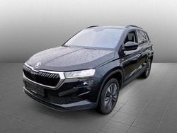 Schwarz (blackmagic perleffekt) Gebraucht 2022 Skoda Karoq Ambition SUV | 25.890 € (Fairer Preis)
