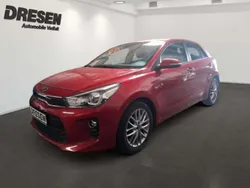 Beg) signal red m (rot Gebraucht 2019 Kia Rio DREAM-TEAM Edition Kleinwagen | 10.750 € (Guter Preis)