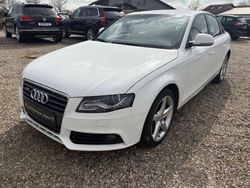 Weiß Gebraucht 2008 Audi A4 Attraction Limousine | 3.850 € (Superpreis)