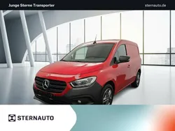 Rot Gebraucht 2022 Mercedes Citan 110 Van / Kleinbus | 22.551 € (Fairer Preis)