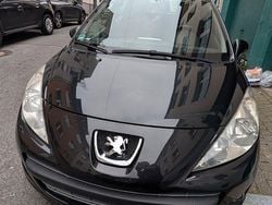 Schwarz Gebraucht 2011 Peugeot 207 Family Kombi | 1.800 € (Fairer Preis)