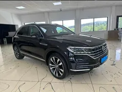Schwarz Gebraucht 2019 VW Touareg SUV | 43.350 € (Guter Preis)