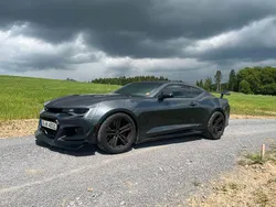 Grau Gebraucht 2018 Chevrolet Camaro ZL1 Coupé | 83.000 € (Teuer)