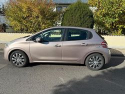 Violet Gebraucht 2013 Peugeot 208 Kleinwagen | 3.500 €