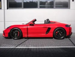 Porsche 718 Boxster