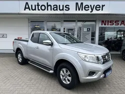 Silber Gebraucht 2018 Nissan Navara Acenta Abholung | 29.490 €