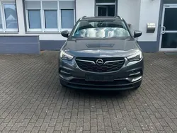 Grau Gebraucht 2019 Opel Grandland X Edition SUV | 14.500 € (Fairer Preis)