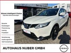 Pearl white metallic (metallic) Gebraucht 2016 Nissan Qashqai Acenta SUV | 10.990 € (Etwas zu teuer)