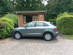 Silber Gebraucht 2013 Audi Q3 Design SUV | 15.000 € (Fairer Preis)