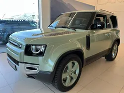 Farbe: gr?n Gebraucht 2023 Land Rover Defender 75th Limited Edition SUV | 98.900 €