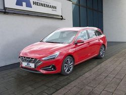 Engine red Gebraucht 2021 Hyundai i30 Prime Kombi | 21.950 € (Etwas zu teuer)