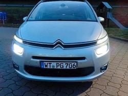 Silber Gebraucht 2015 Citroën Grand C4 Picasso SELECTION Van / Kleinbus | 5.499 € (Superpreis)