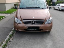 Silber Gebraucht 2007 Mercedes Viano Van / Kleinbus | 13.750 €