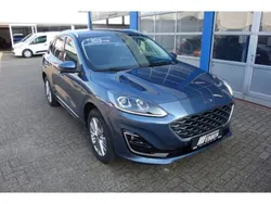 Blau Gebraucht 2024 Ford Kuga Vignale SUV | 31.376 € (Guter Preis)