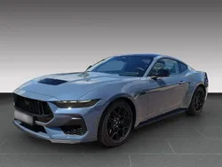 Vapor blue/whisper blue Gebraucht 2025 Ford Mustang GT Coupé | 59.490 € (Superpreis)