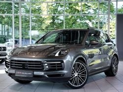 Grau Gebraucht 2019 Porsche Cayenne SUV | 57.800 € (Guter Preis)