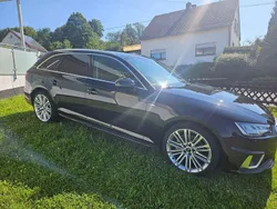 Schwarz Gebraucht 2019 Audi A4 S-Line Kombi | 21.850 € (Superpreis)