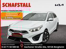 Weiss (casa white) Gebraucht 2022 Kia Ceed Sportswagon Vision Kombi | 18.979 € (Guter Preis)