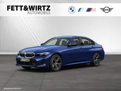 Portimao blau metallic Gebraucht 2024 BMW 320e M Sport Limousine | 40.490 € (Etwas zu teuer)