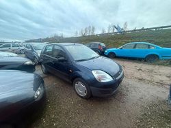 Blau Gebraucht 2004 Ford Fiesta Limousine | 1.500 € (Fairer Preis)