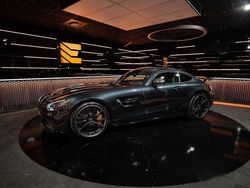 Schwarz Gebraucht 2017 Mercedes AMG GT R AMG Coupé | 149.900 € (Teuer)