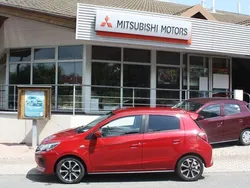 Rot Gebraucht 2020 Mitsubishi Space Star Edition+ Limousine | 10.200 € (Fairer Preis)