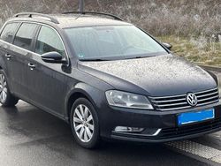Schwarz Gebraucht 2011 VW Passat Trendline Kombi | 3.333 € (Guter Preis)