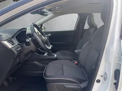 Weiß Gebraucht 2020 Renault Captur Intens SUV | 18.450 € (Teuer)