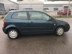 Grün Gebraucht 2001 VW Polo Limousine | 599 € (Guter Preis)