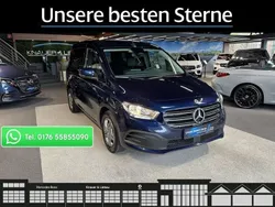 Cavansitblau (metallic) Gebraucht 2023 Mercedes 180 Style Limousine | 26.880 € (Fairer Preis)