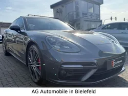 Grau Gebraucht 2017 Porsche Panamera Turbo Chrono Limousine | 56.499 € (Fairer Preis)