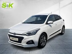 Weiß Gebraucht 2019 Hyundai i20 Style Kleinwagen | 12.480 € (Etwas zu teuer)